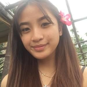 Meet your Posher, Junielle